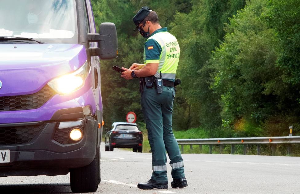 Alcoholímetro homologado por la DGT y cómo usarlos