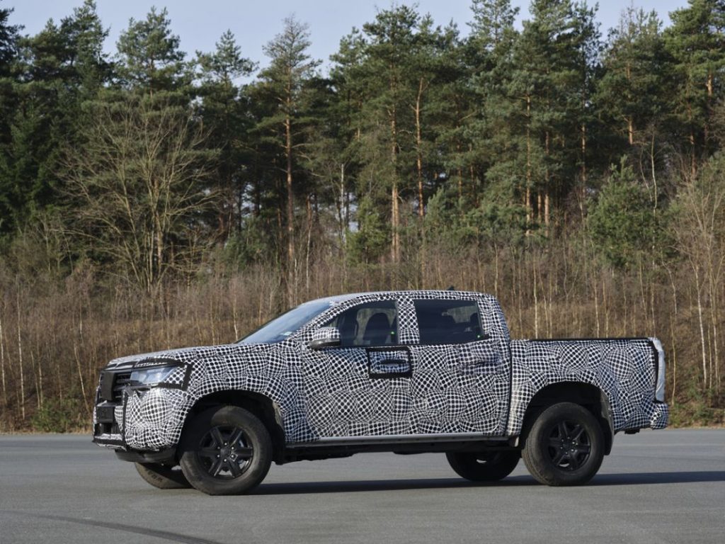 rn220314Amarok 002 Motor16