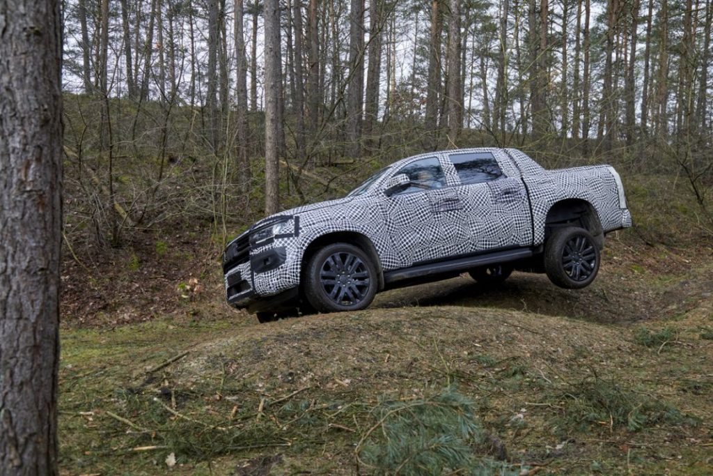 rn220315Amarok 122 Motor16