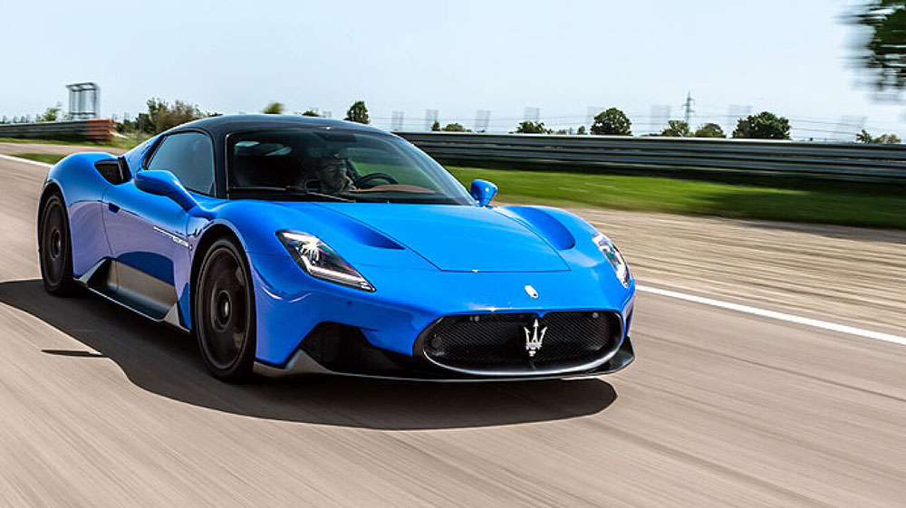 2021 maserati mc20 4 Motor16