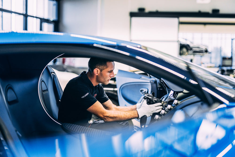 2022 Bugatti Centodieci Interior 1 Motor16