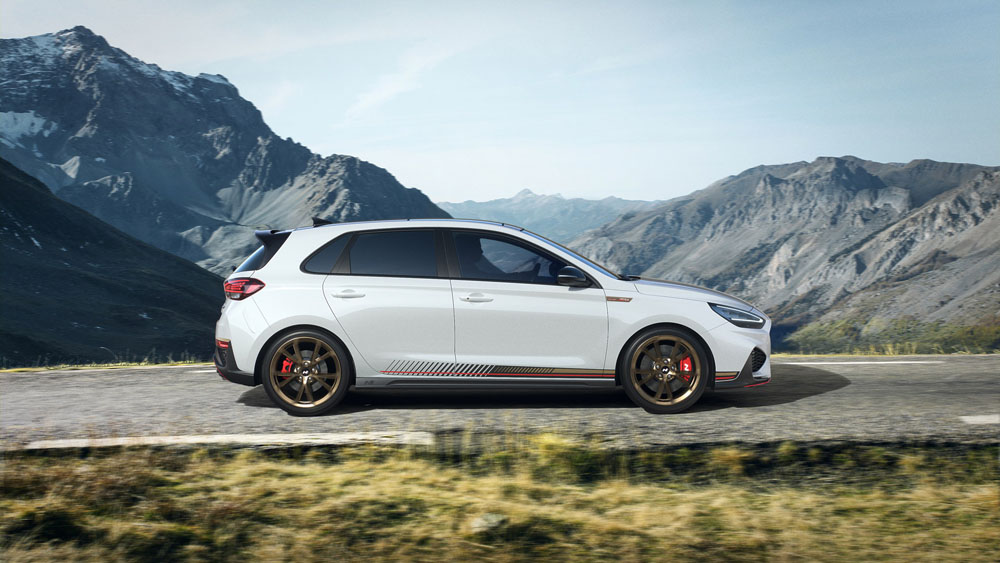 2022 Hyundai i30 N Drive-N Limited Edition. Imagen movimiento perfil.
