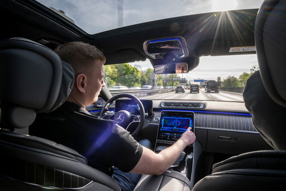2022 Mercedes Drive Pilot 30 Motor16