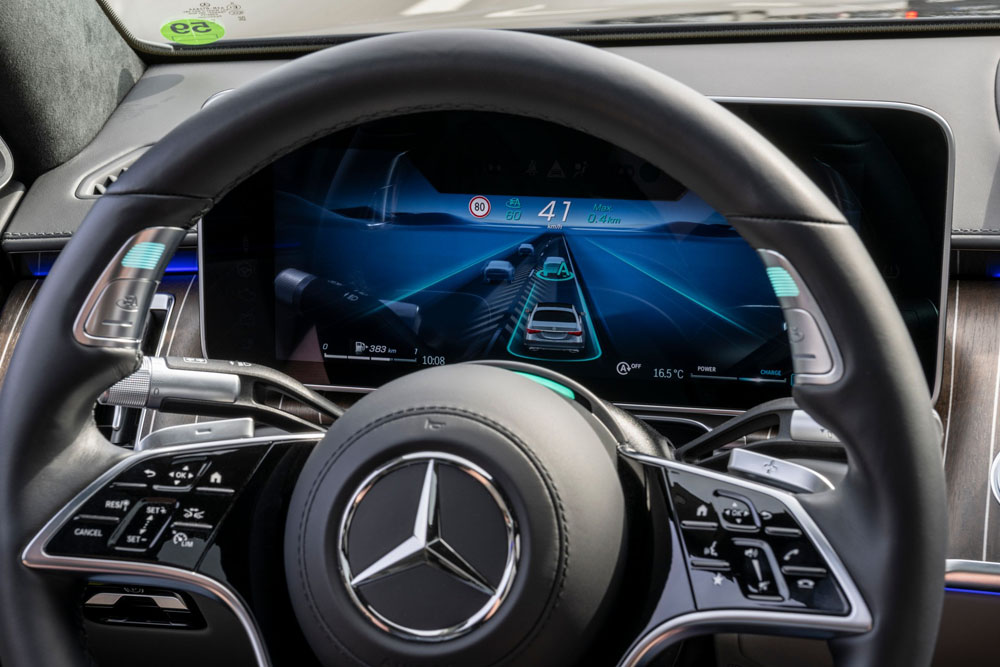 Mercedes Drive Pilot