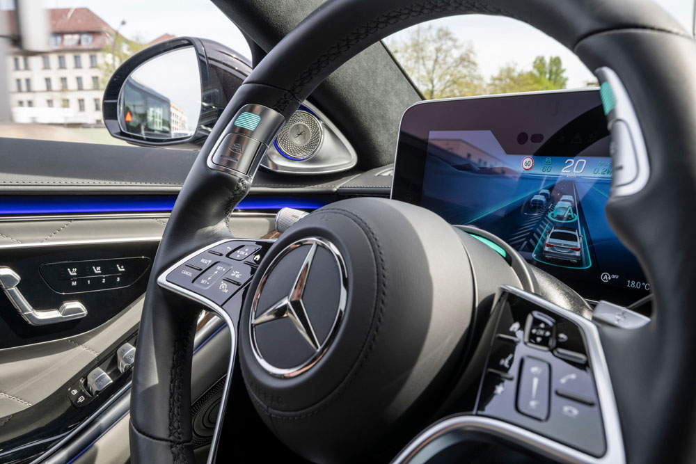 2022 Mercedes Drive Pilot 39 Motor16