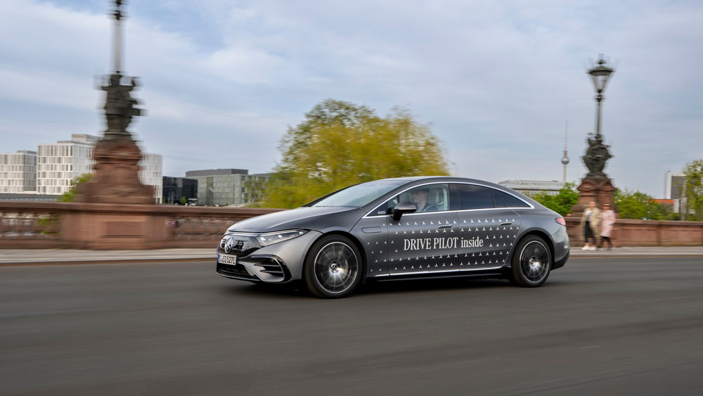 2022 Mercedes Drive Pilot 4 Motor16