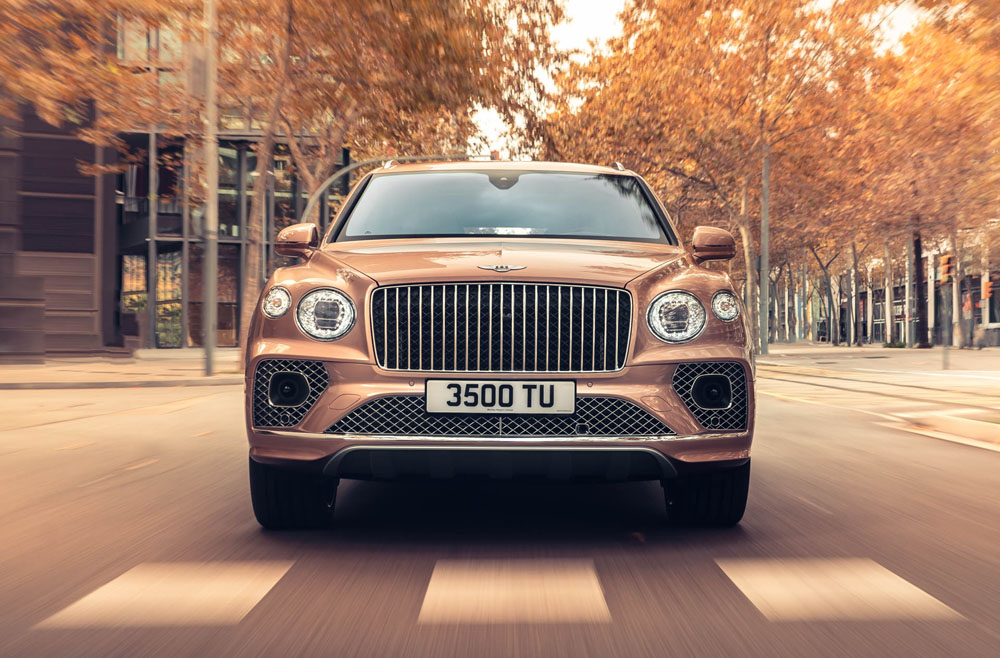 2023 Bentley Bentayga EWB 11 Motor16