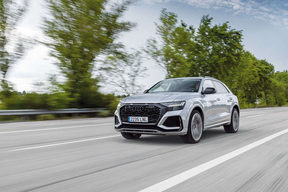 AUDI-RS-Q8-1.jpg&nocache=1