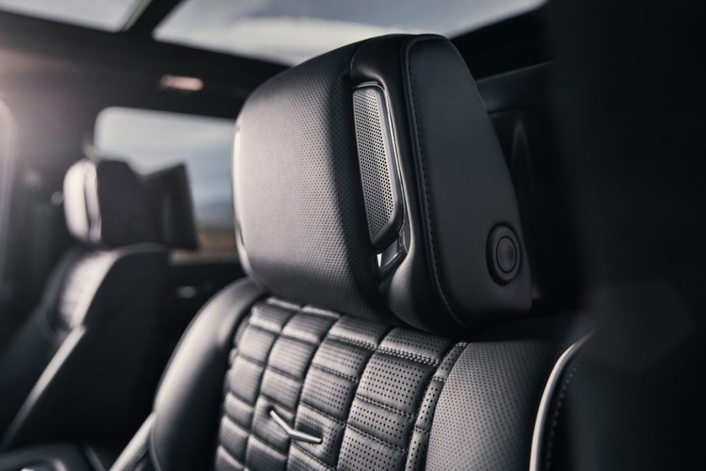 Cadillac Escalade 17 Motor16