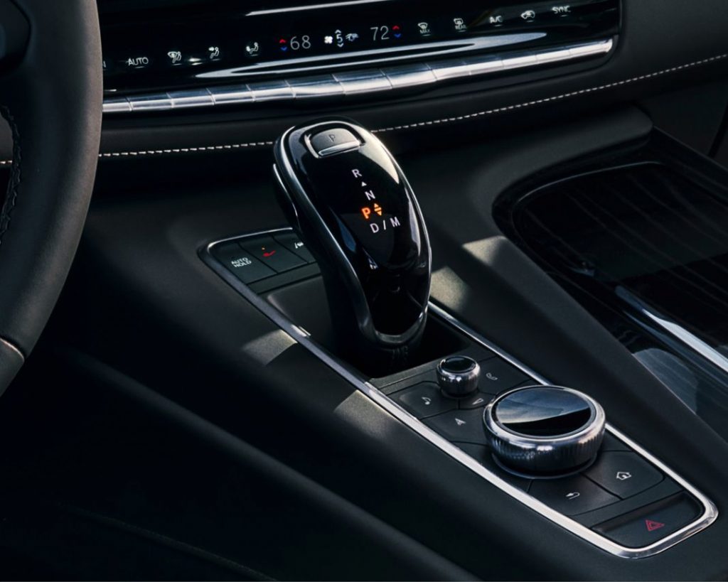 Cadillac Escalade 19 Motor16