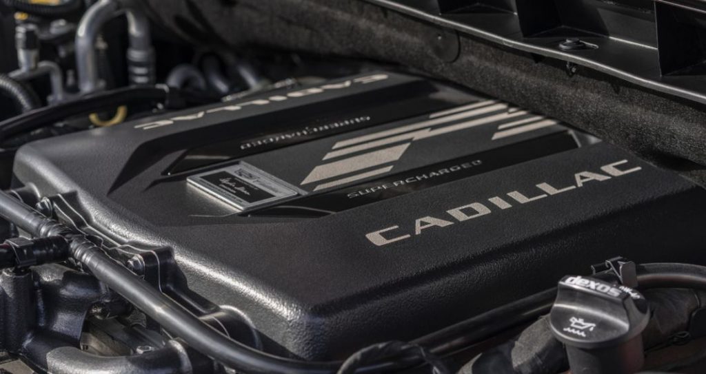 Cadillac Escalade 21 Motor16