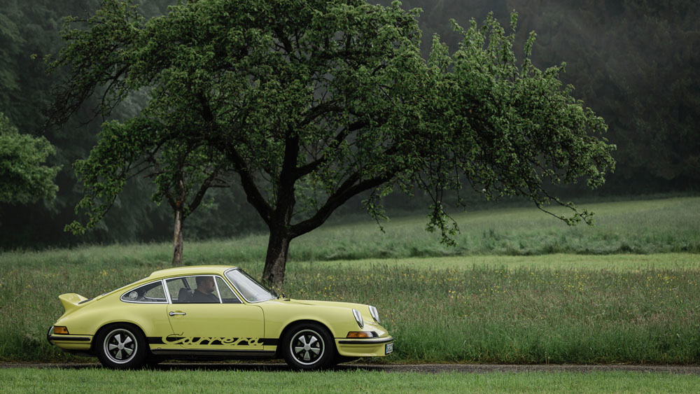 Porsche 911 Carrera RS 2 6 1 Motor16