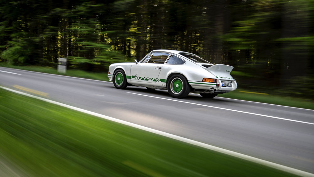 Porsche 911 Carrera RS 2 7 1 Motor16