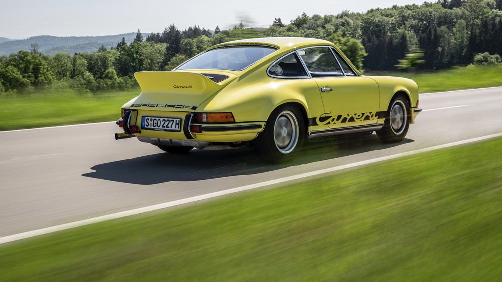 Porsche 911 Carrera RS 2 8 1 Motor16