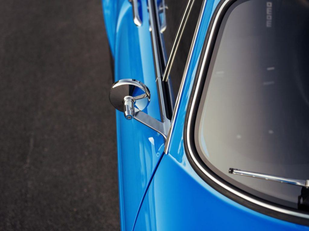 Volvo P1800 Cyan 20 Motor16