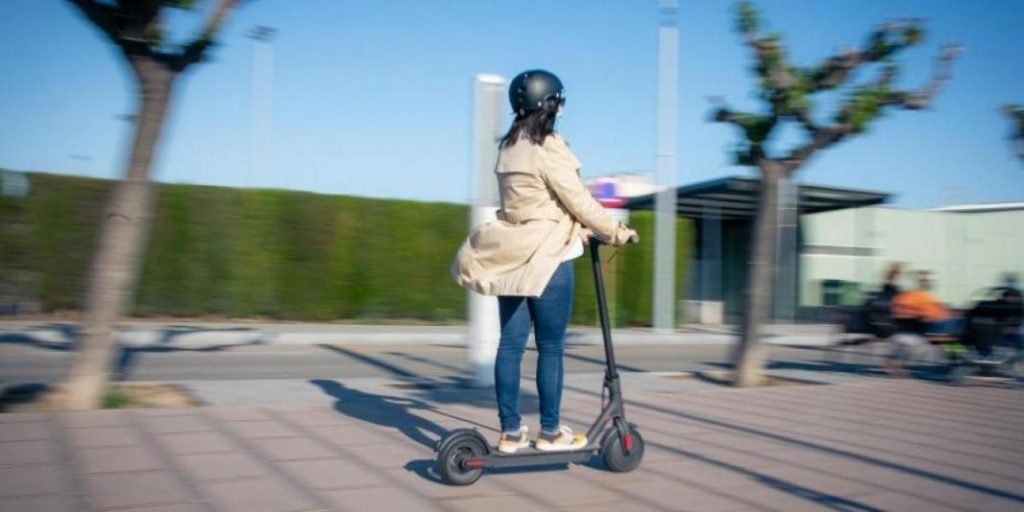¿Cuántas personas conducen patinete en el país?
