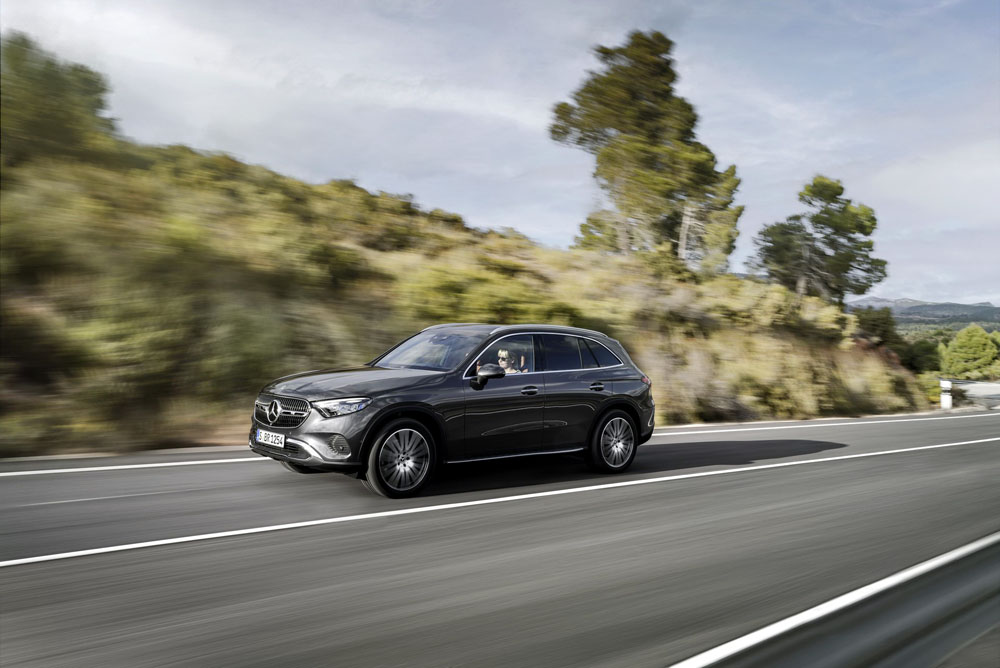 2023 Mercedes Benz GLC 4 Motor16