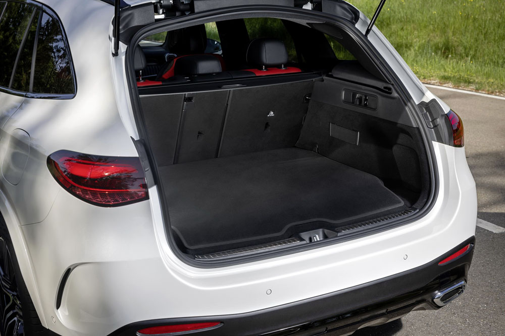 2023 Mercedes Benz GLC 89 Motor16