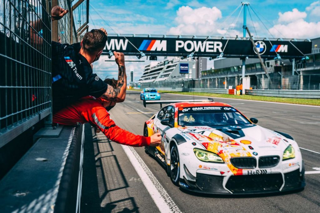 BMW LMDh 10 Motor16