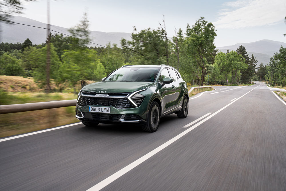 KIA SPORTAGE PHEV 15 Motor16