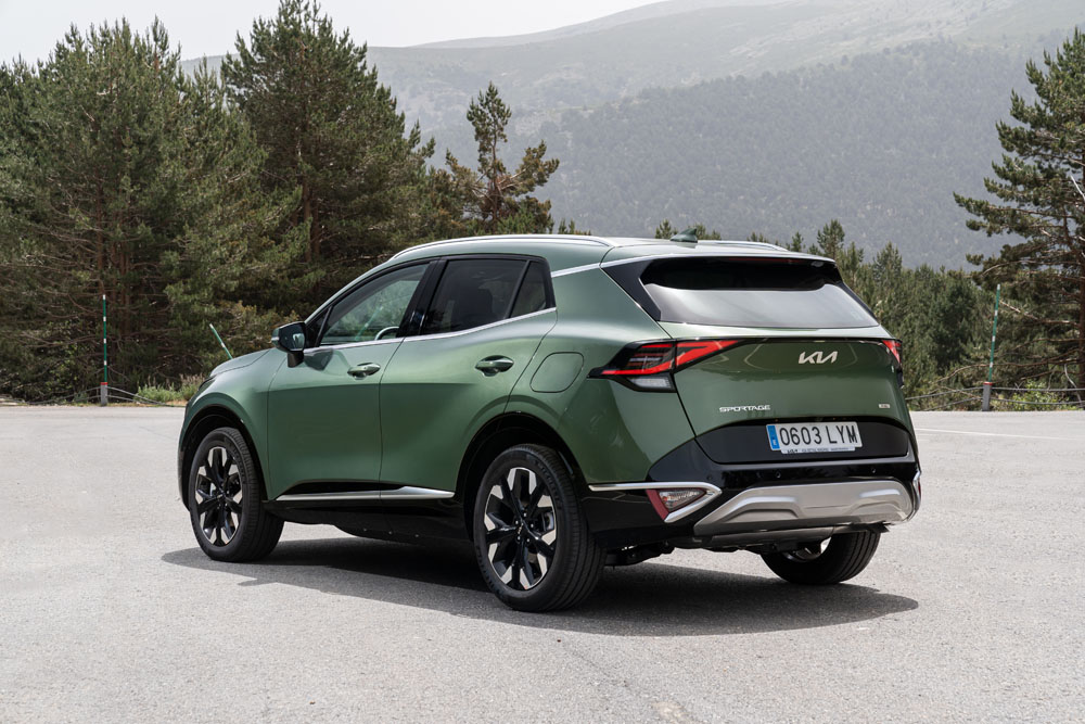 KIA SPORTAGE PHEV 2 Motor16