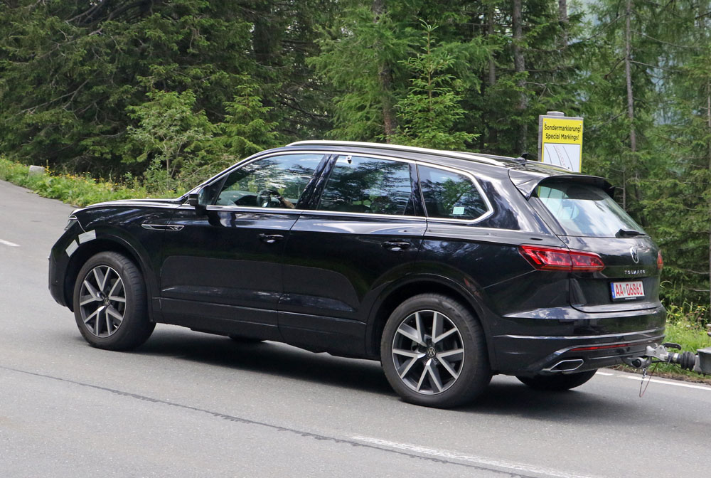 VOLKSWAGEN TOUAREG 20 Motor16