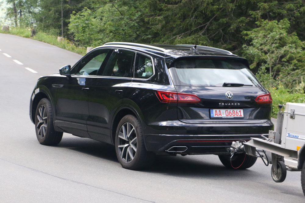 VOLKSWAGEN TOUAREG 21 Motor16