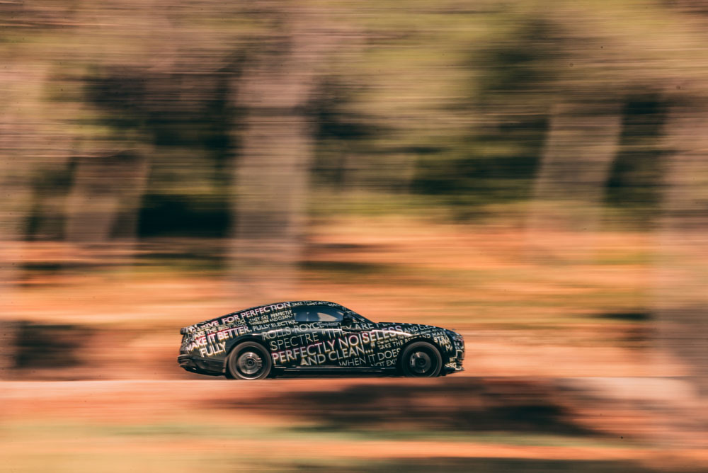 2024 Rolls Royce Spectre 5 Motor16