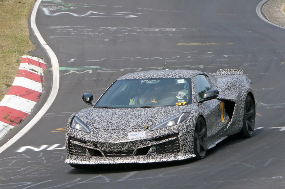 Corvette E Ray track 11 Motor16