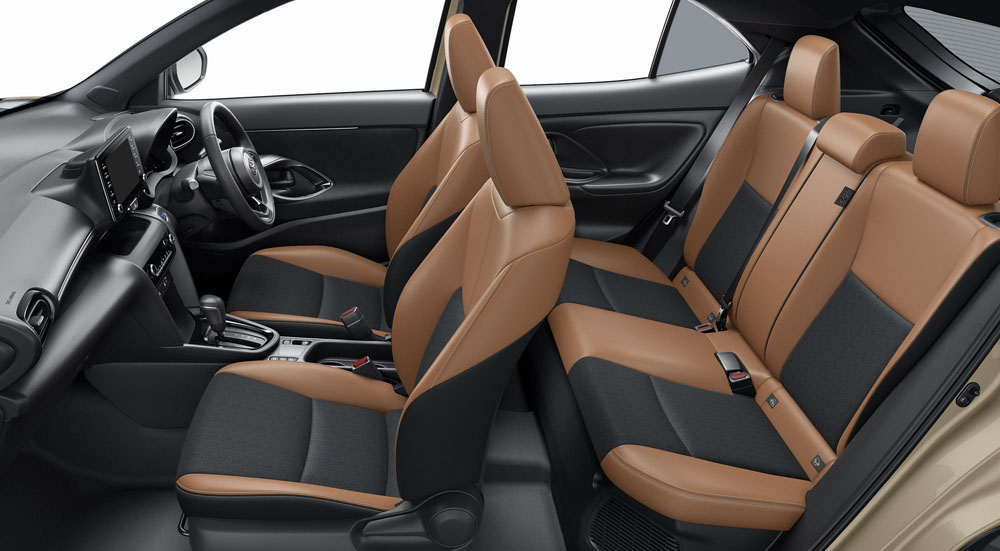 Toyota Yaris Adventure. Imagen interior.