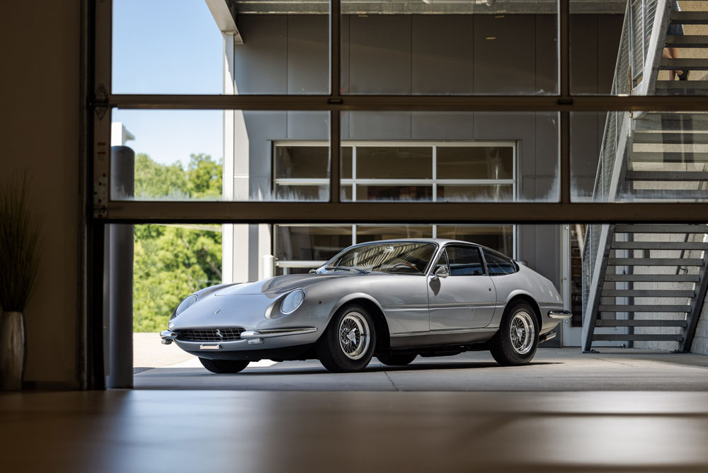 1968 Ferrari 365 GTB4 prototype 1 1 Motor16