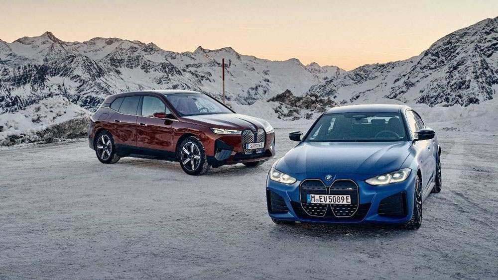 2022 BMW i4 e iX 3 Motor16