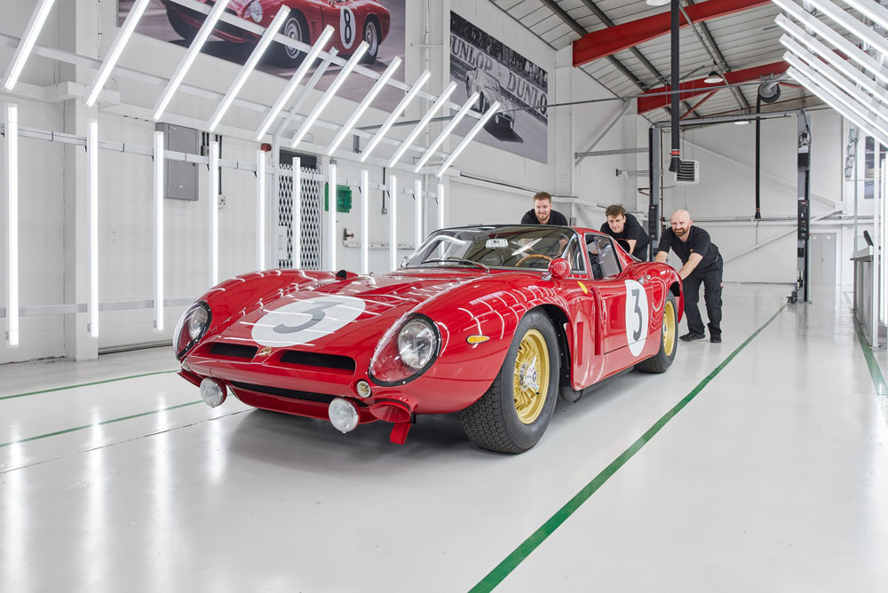 2022 Bizzarrini 5300 GT Corsa Revival 2 Motor16