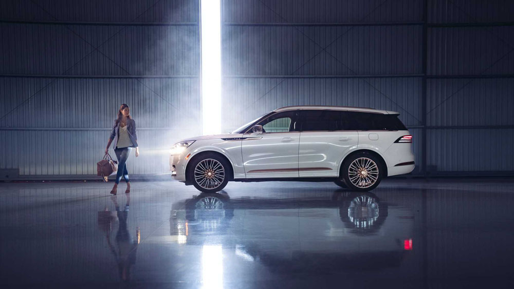 Lincoln Aviator Shinola Concept. Imagen estudio.