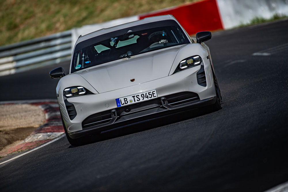 2022 Porsche Taycan Turbo S Nurburgring 2 1 Motor16