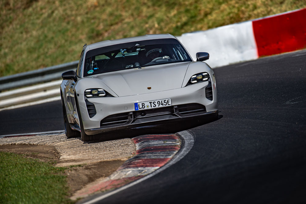 2022 Porsche Taycan Turbo S Nurburgring 3 Motor16