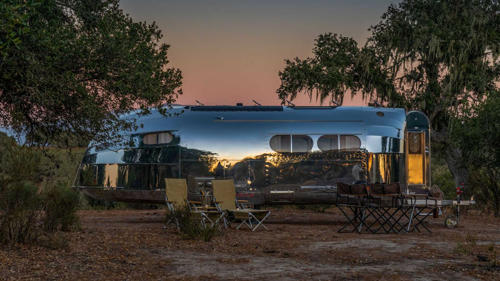 2022 bowlus volterra electric rv 11 Motor16