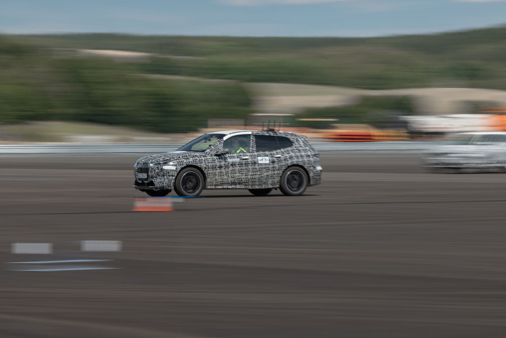 2022 pista pruebas bmw sokov 22 Motor16