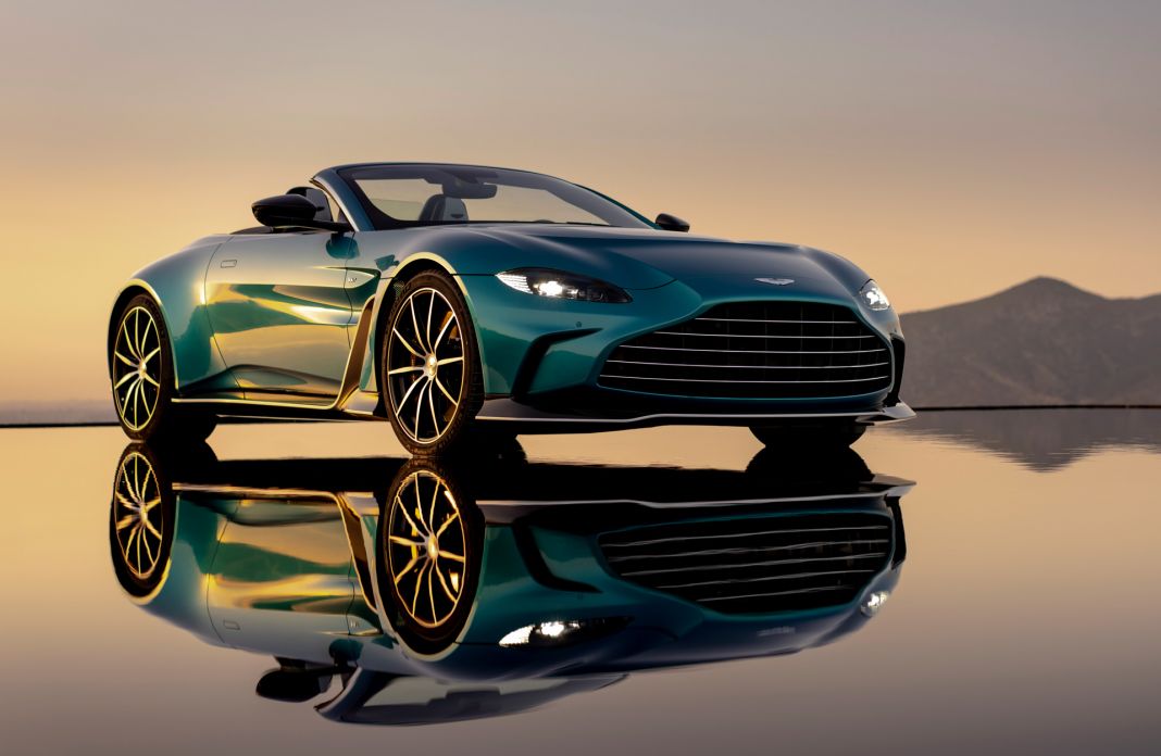 2023 Aston Martin V12 Vantage Roadster 00002 Motor16