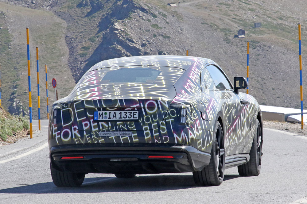 Rolls Royce Spectre 15 Motor16