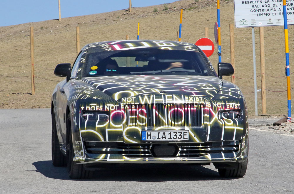 Rolls Royce Spectre 5 Motor16