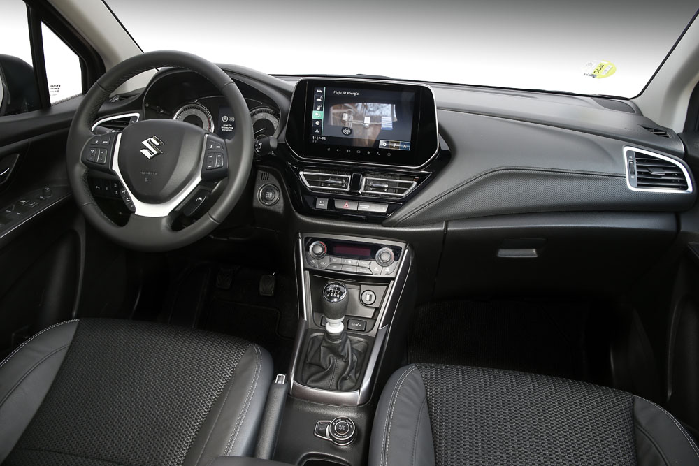 Interior del Suzuki S-Cross.