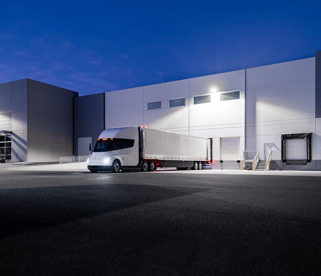 Tesla Semi 4 Motor16
