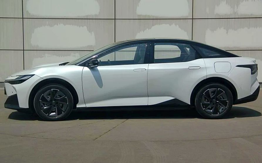 Toyota bZ3