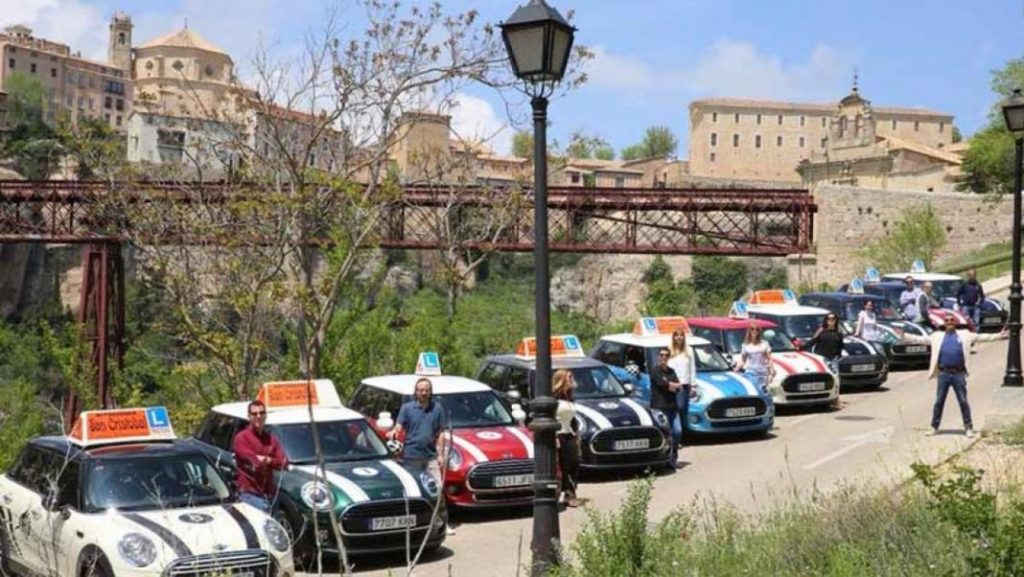 Autoescuela: rápido y sencillo