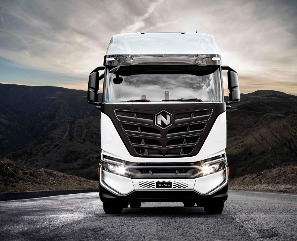 2022 Nikola Tre camion EV 1 1 Motor16