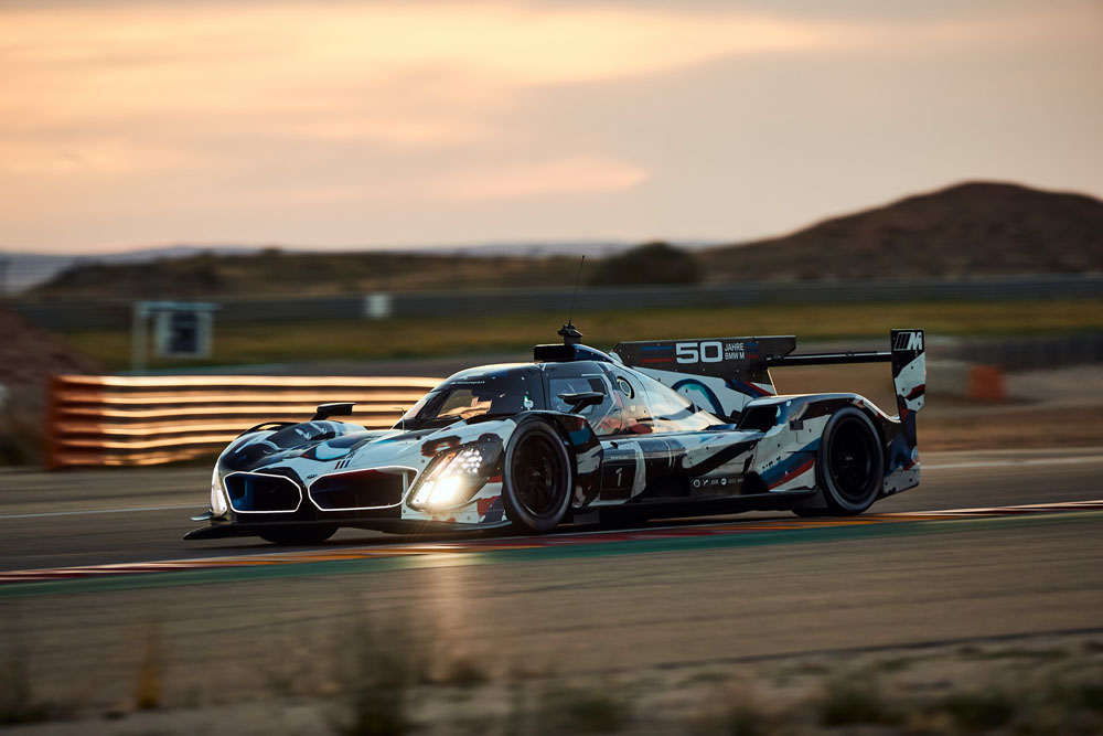 2022 USA BMW M Hybrid V8 14 Motor16