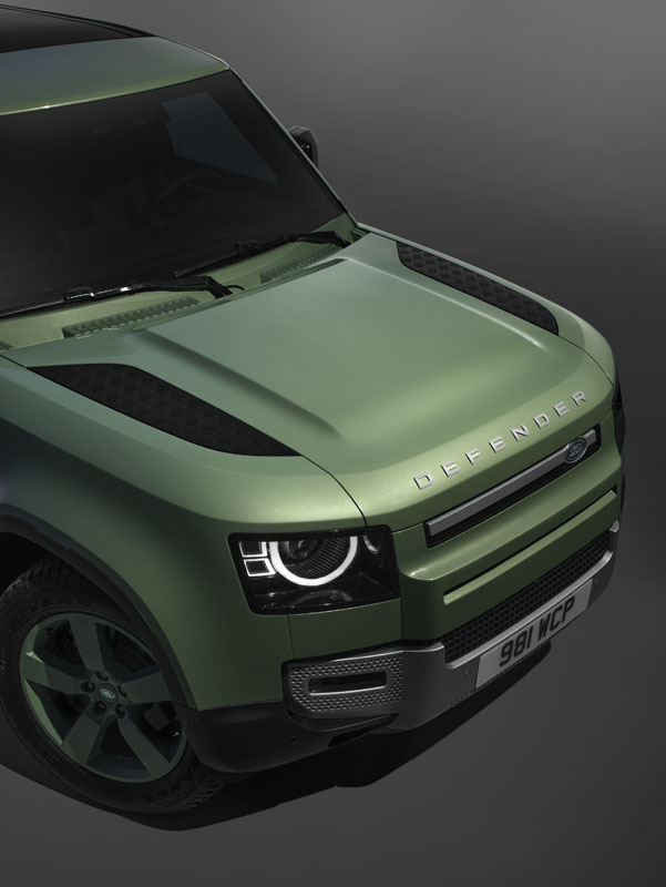 2022 land rover defender 75th 5 1 Motor16