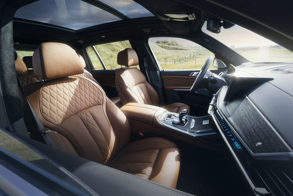 2023 BMW ALPINA XB7 16 Motor16