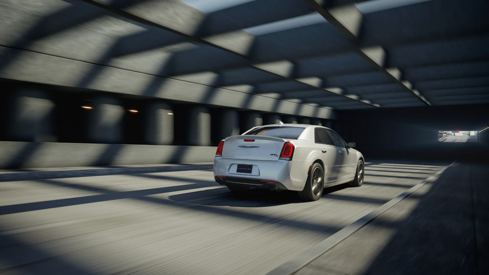 2023 Chrysler 300C 4 1 Motor16